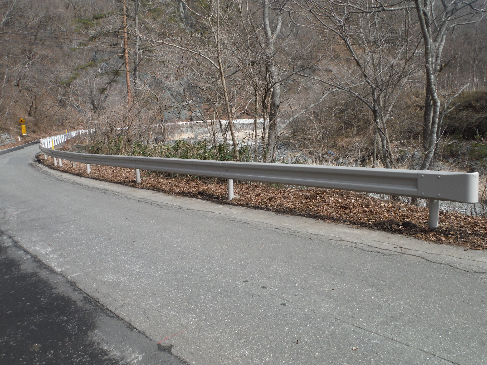 一般国道340 号猿走地区ほか県単交通安全施設整備（防護柵）工事
